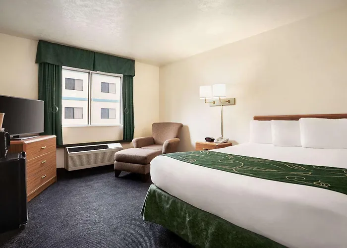 Hotel Travelodge By Wyndham River Wy