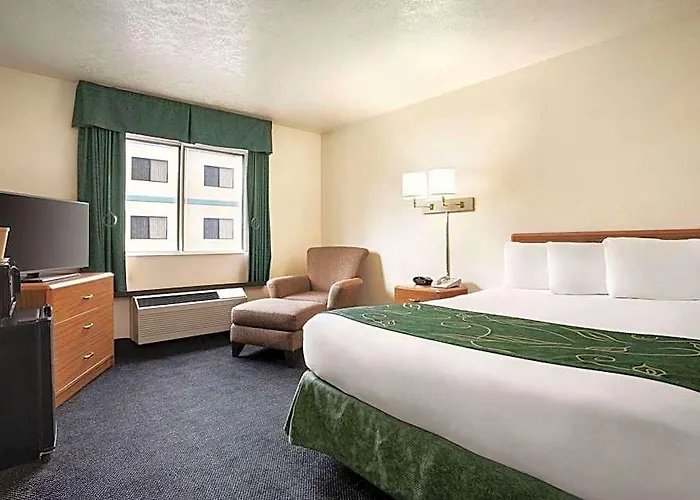 Travelodge By Wyndham River Wy Hotel 3*